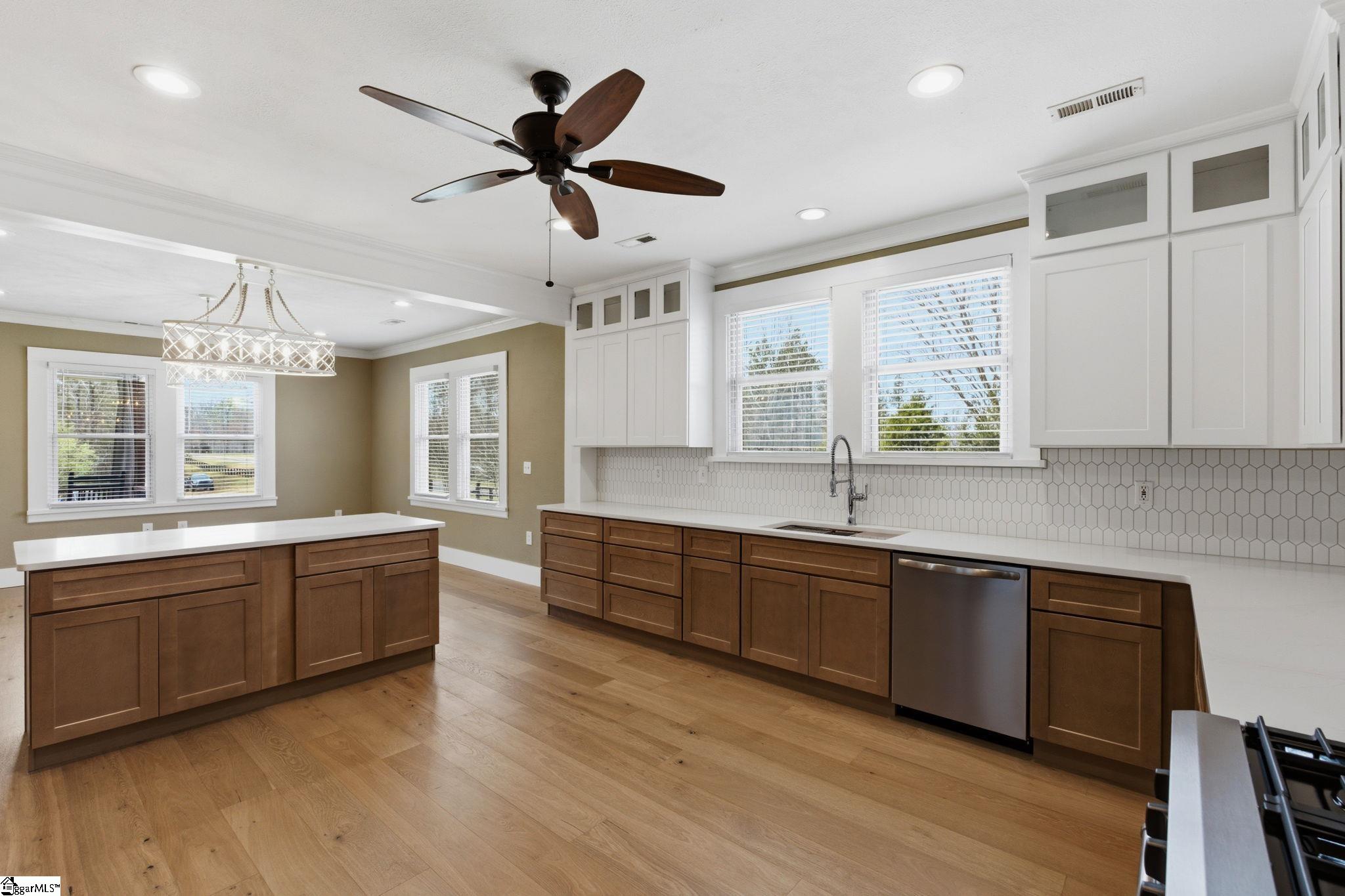 230 Horseshoe Road Honea Path, SC 29654 - Photo 6 of 49