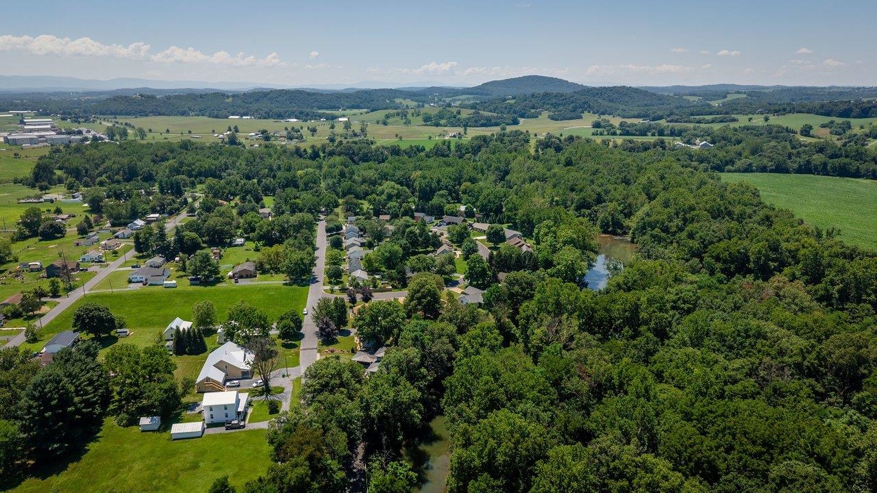 503 East Riverside Drive Bridgewater, VA 22812 - Photo 47 of 65