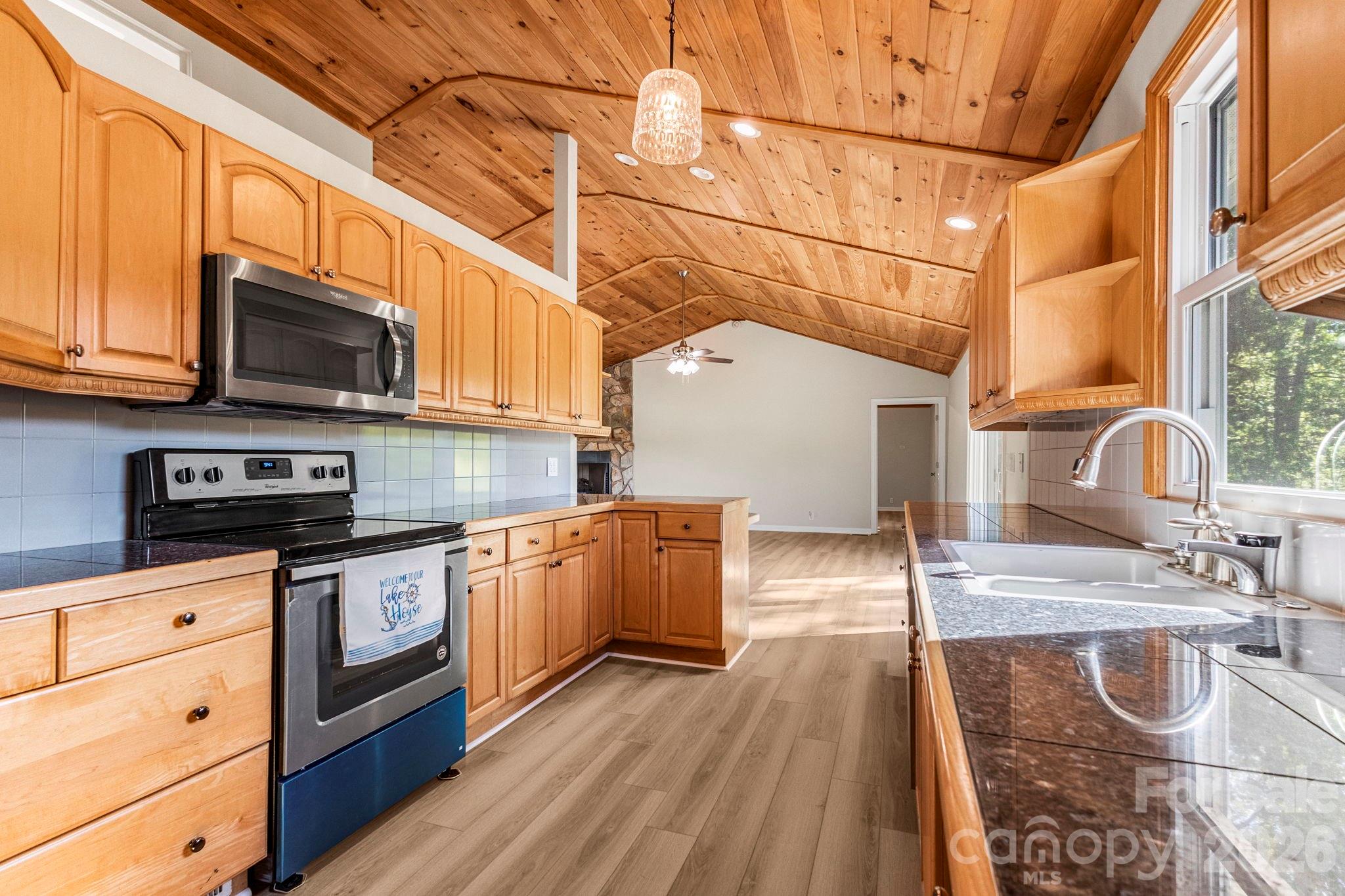 6691 Love Point Road Denver, NC 28037 - Photo 10 of 42