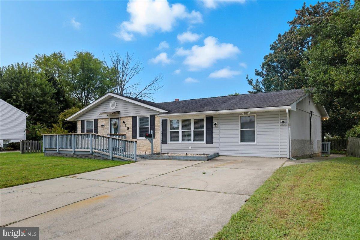 619 Aspen Lane Edgewood, MD 21040 - Photo 2 of 35 a front view of house with yard and green space