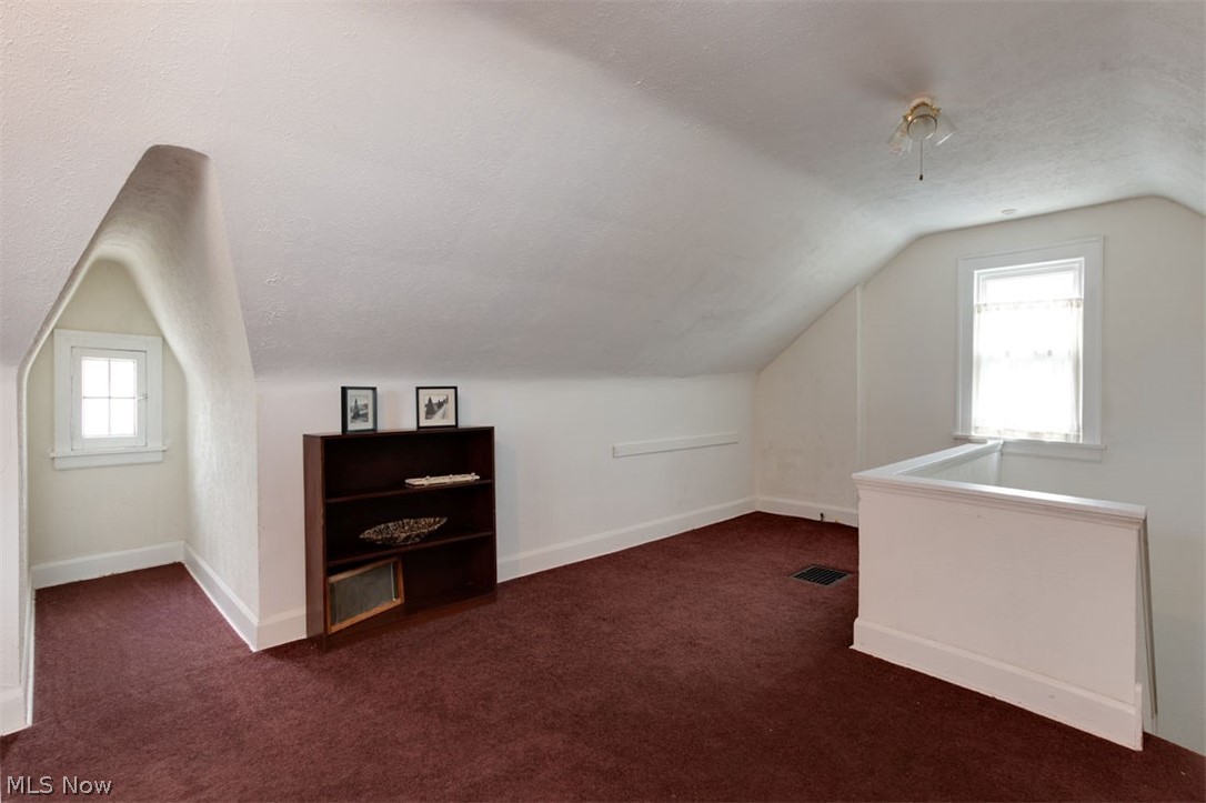 1139 Oxford Road Cleveland, OH 44121 - Photo 24 of 25 Gallery Image 24