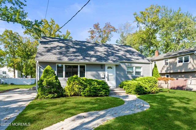 $2,700 | 437 Redmond Avenue, Oakhurst, NJ 07755