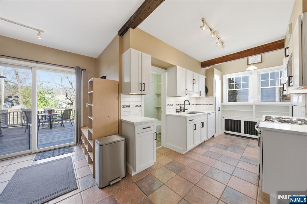 63 Franklin Road Denville, NJ 07834 - Photo 20 of 47