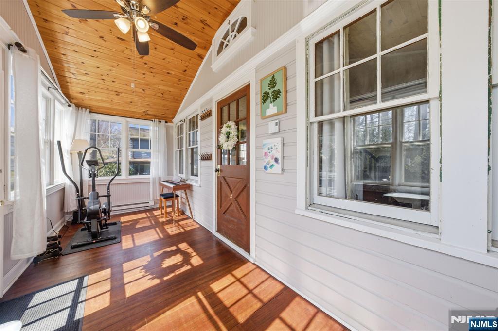 63 Franklin Road Denville, NJ 07834 - Photo 6 of 47