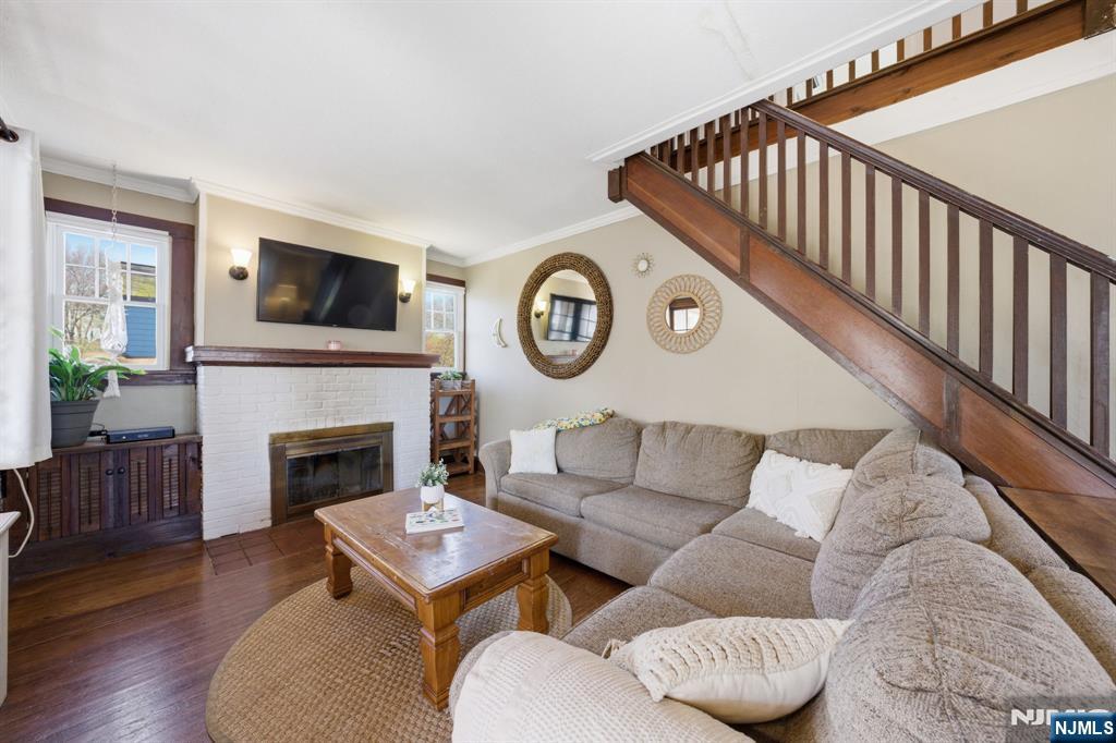 63 Franklin Road Denville, NJ 07834 - Photo 8 of 47