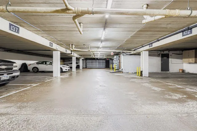 $94,900 | 3431 Kent Street, Unit 813, Shoreview, MN 55126