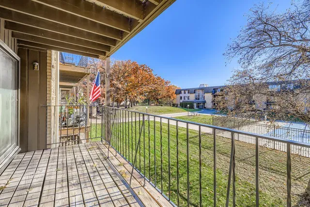 $94,900 | 3431 Kent Street, Unit 813, Shoreview, MN 55126