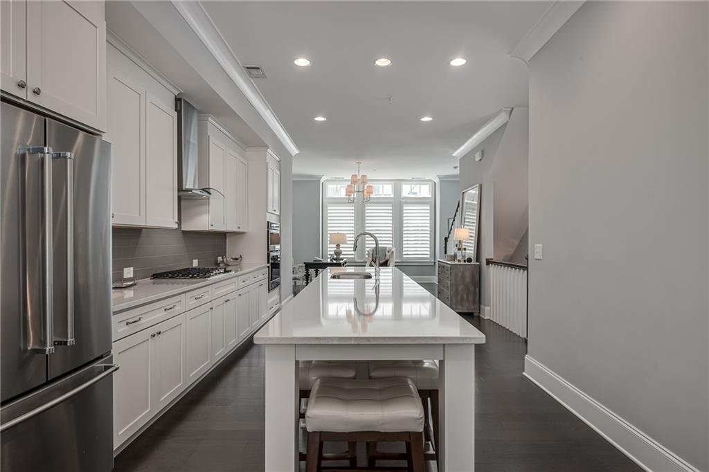 6719 Encore Boulevard Sandy Springs, GA 30328 - Photo 3 of 36 Gallery Image 3