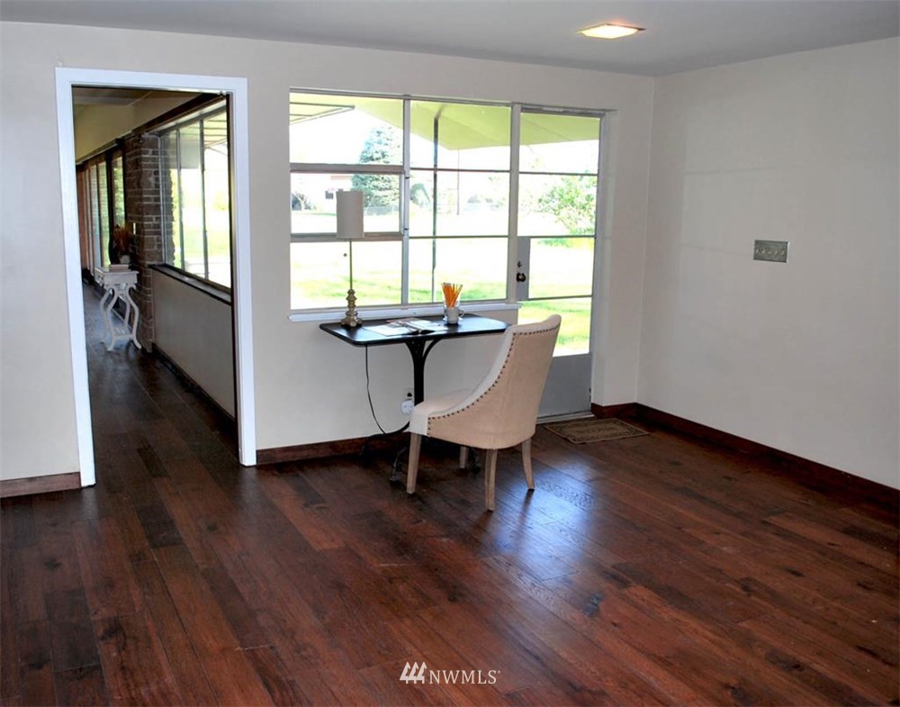 1217 Country Club Road Walla Walla, WA 99362 - Photo 8 of 37 Gallery Image 8