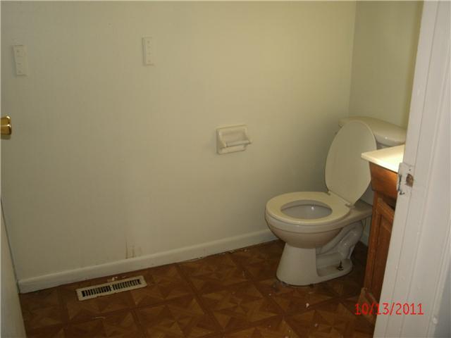 5363 Paladim Road Columbus, OH 43232 - Photo 5 of 6 Gallery Image 5