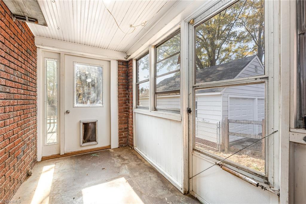 1924 Old Hollow Road Walkertown, NC 27051 - Photo 21 of 28