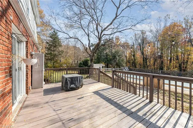 $272,500 | 1924 Old Hollow Road, Walkertown, NC 27051