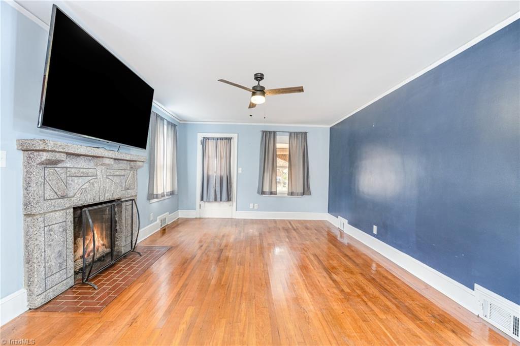 1924 Old Hollow Road Walkertown, NC 27051 - Photo 5 of 28