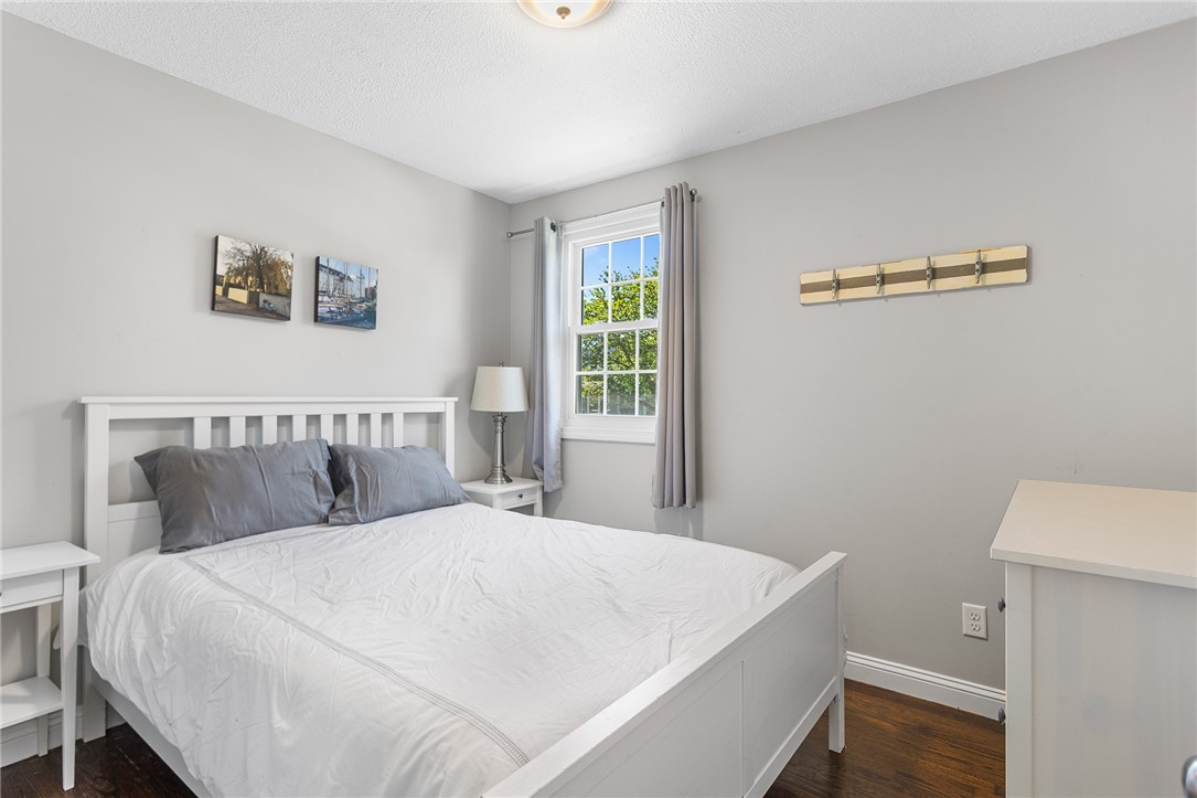 25 Old Pine Road Narragansett, RI 02882 - Photo 16 of 29