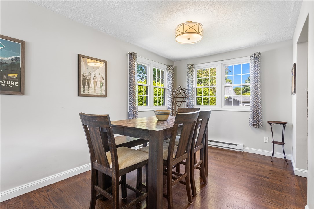 25 Old Pine Road Narragansett, RI 02882 - Photo 7 of 29