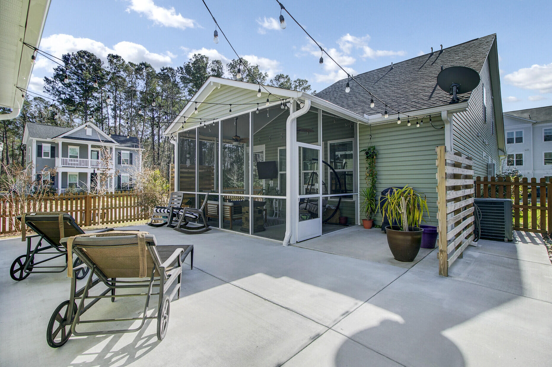 1544 Roustabout Way Charleston, SC 29414 - Photo 21 of 25 PATIO