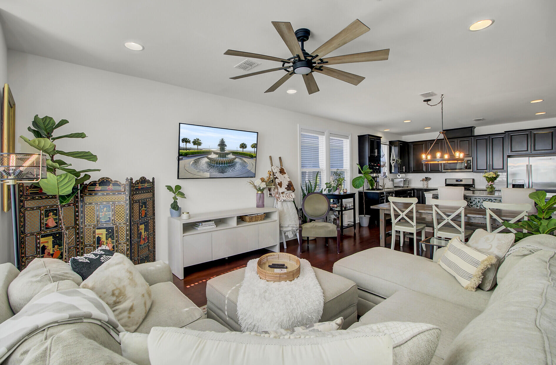 GREAT ROOM
