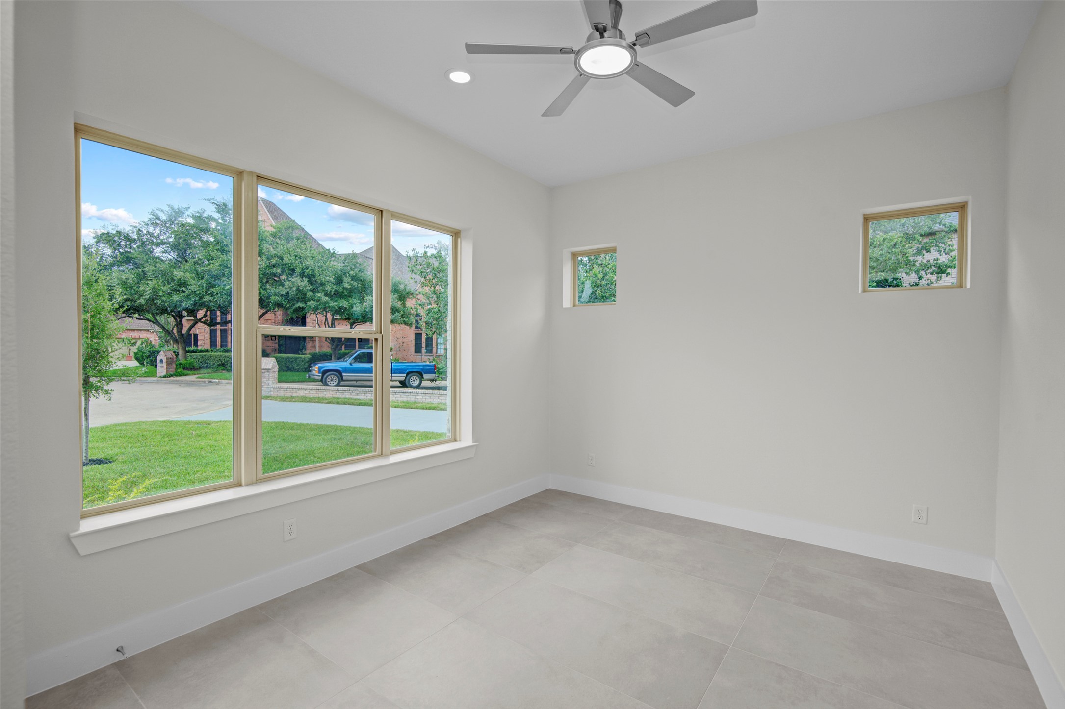 7507 Moreton Court Spring, TX 77379 - Photo 8 of 50