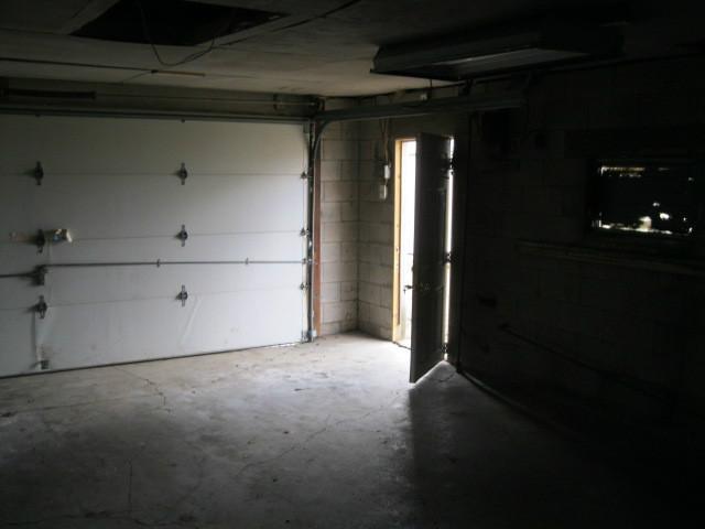 500 Smith Road Columbus, OH 43228 - Photo 4 of 15 Gallery Image 4