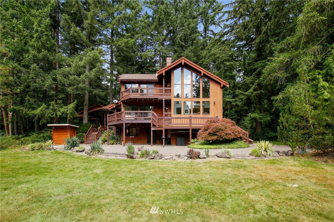 front view of a house with a big yard