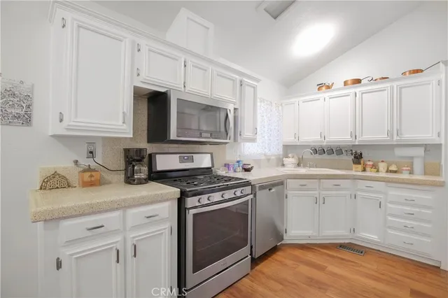 $287,000 | 521 Bermuda Drive, Hemet, CA 92543