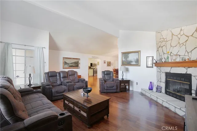 $287,000 | 521 Bermuda Drive, Hemet, CA 92543