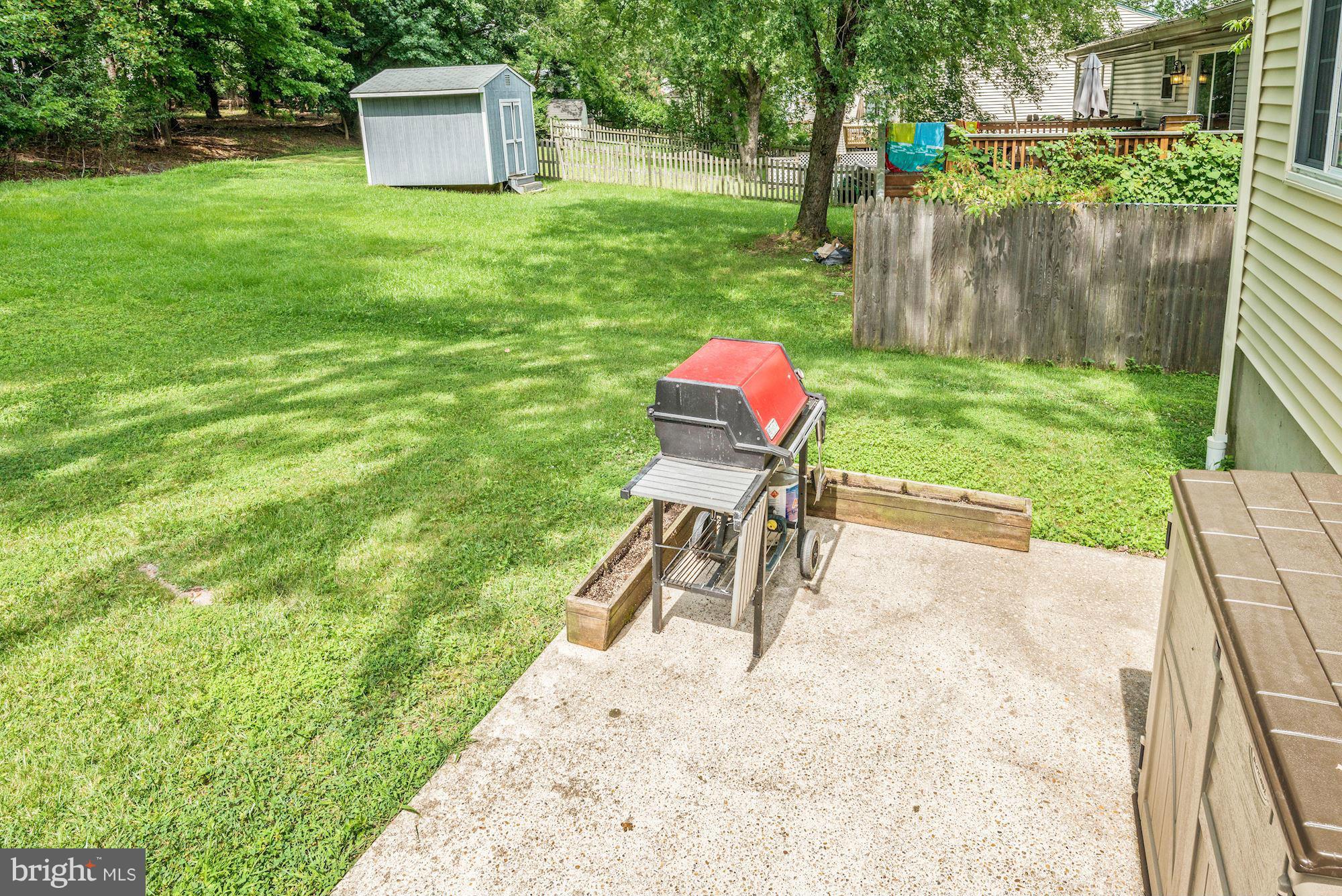 9325 Northgate Road Laurel, MD 20723 - Photo 21 of 23 patio