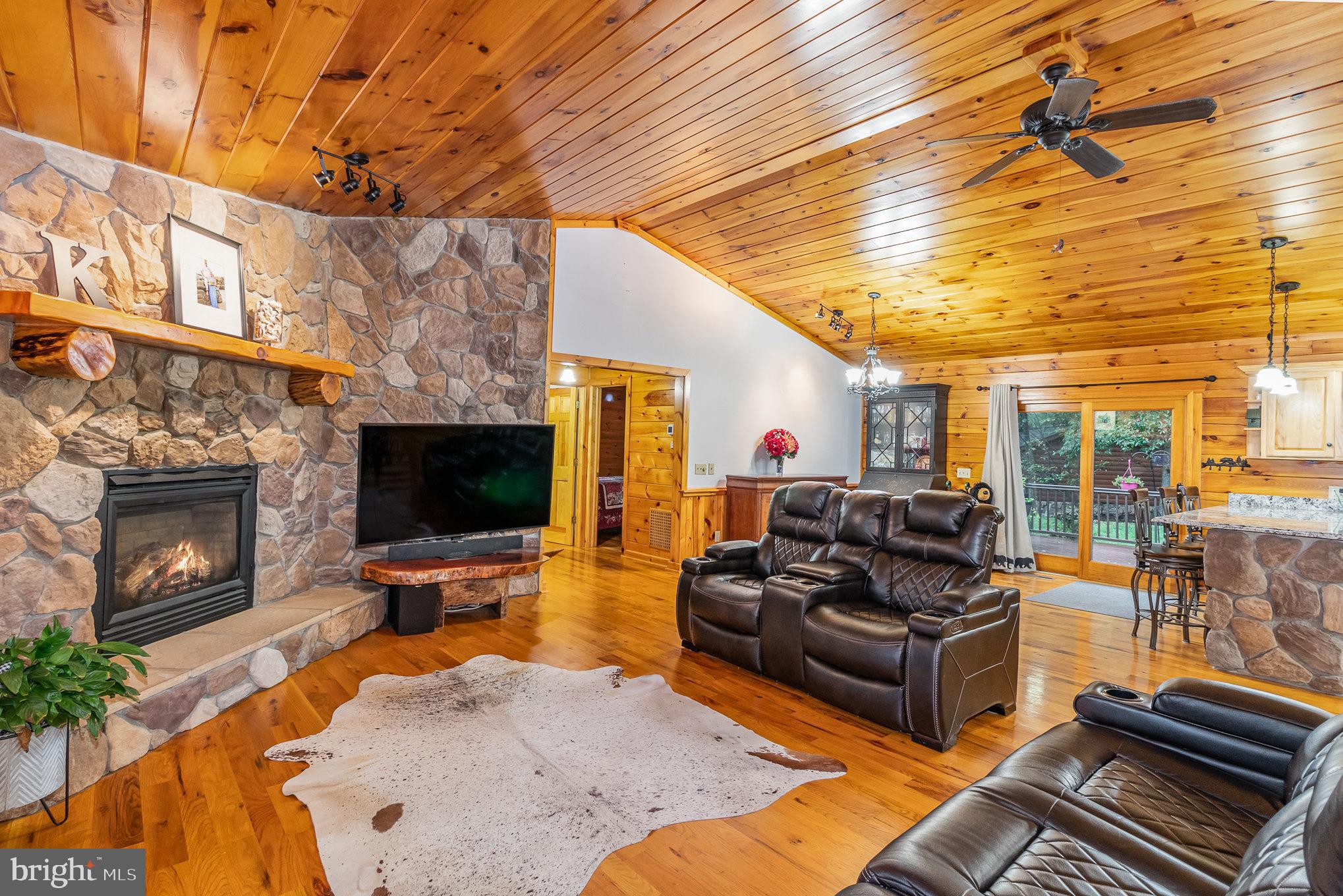45 Loop Road Biglerville, PA 17307 - Photo 12 of 36 Gallery Image 12