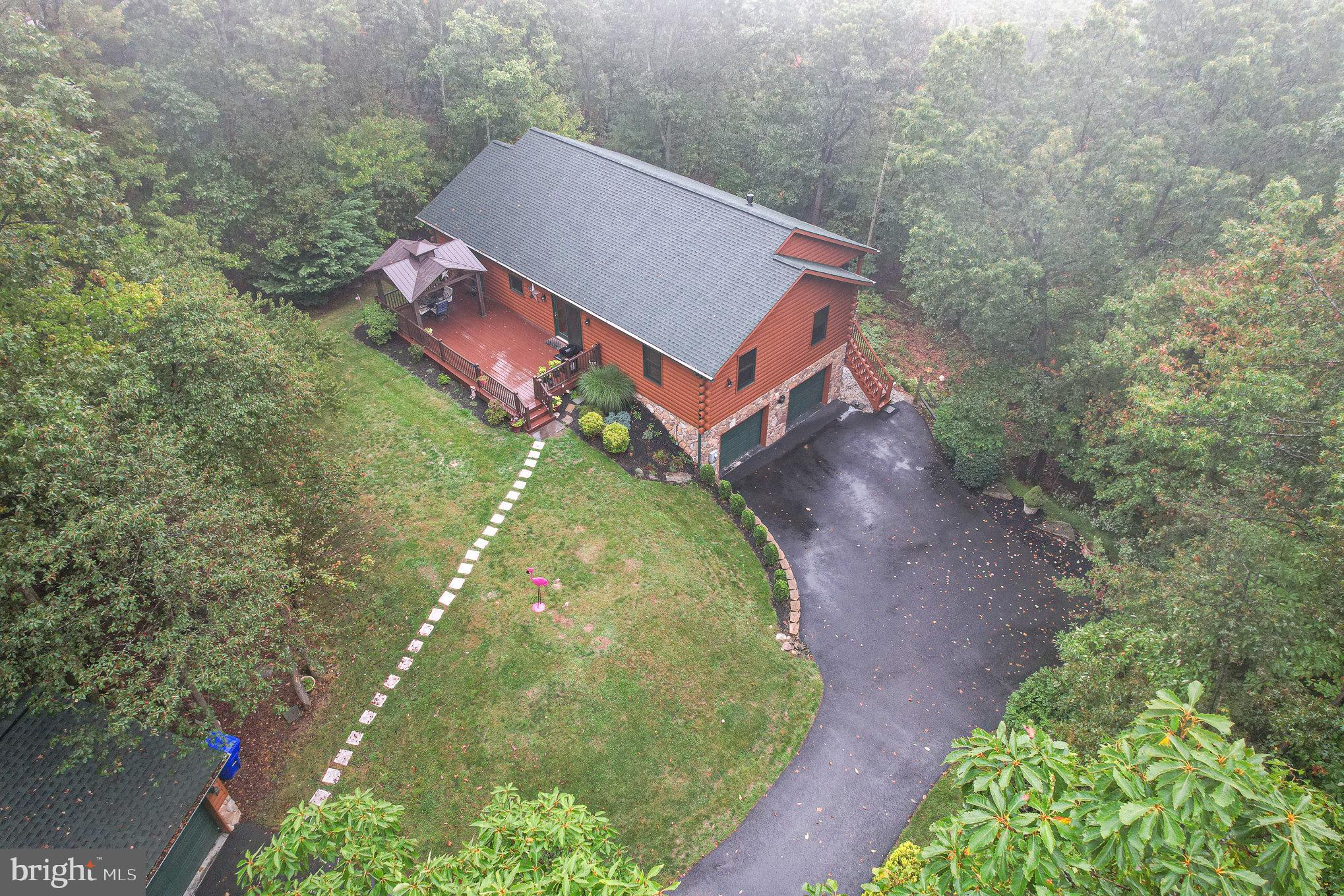 45 Loop Road Biglerville, PA 17307 - Photo 2 of 36 Gallery Image 2