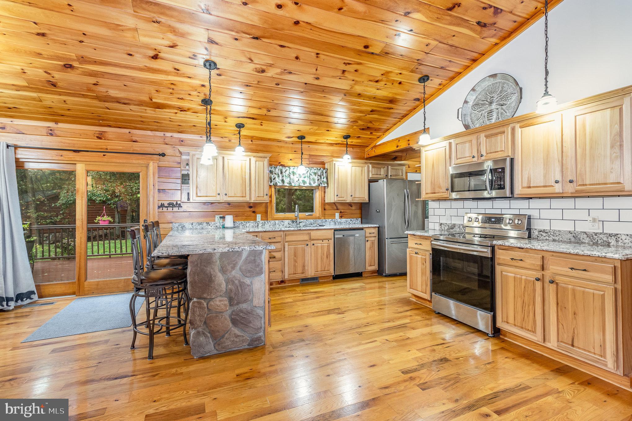 45 Loop Road Biglerville, PA 17307 - Photo 7 of 36 Gallery Image 7