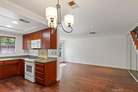 $3,600 | 1001 North Monterey Street, Unit C, Alhambra, CA 91801