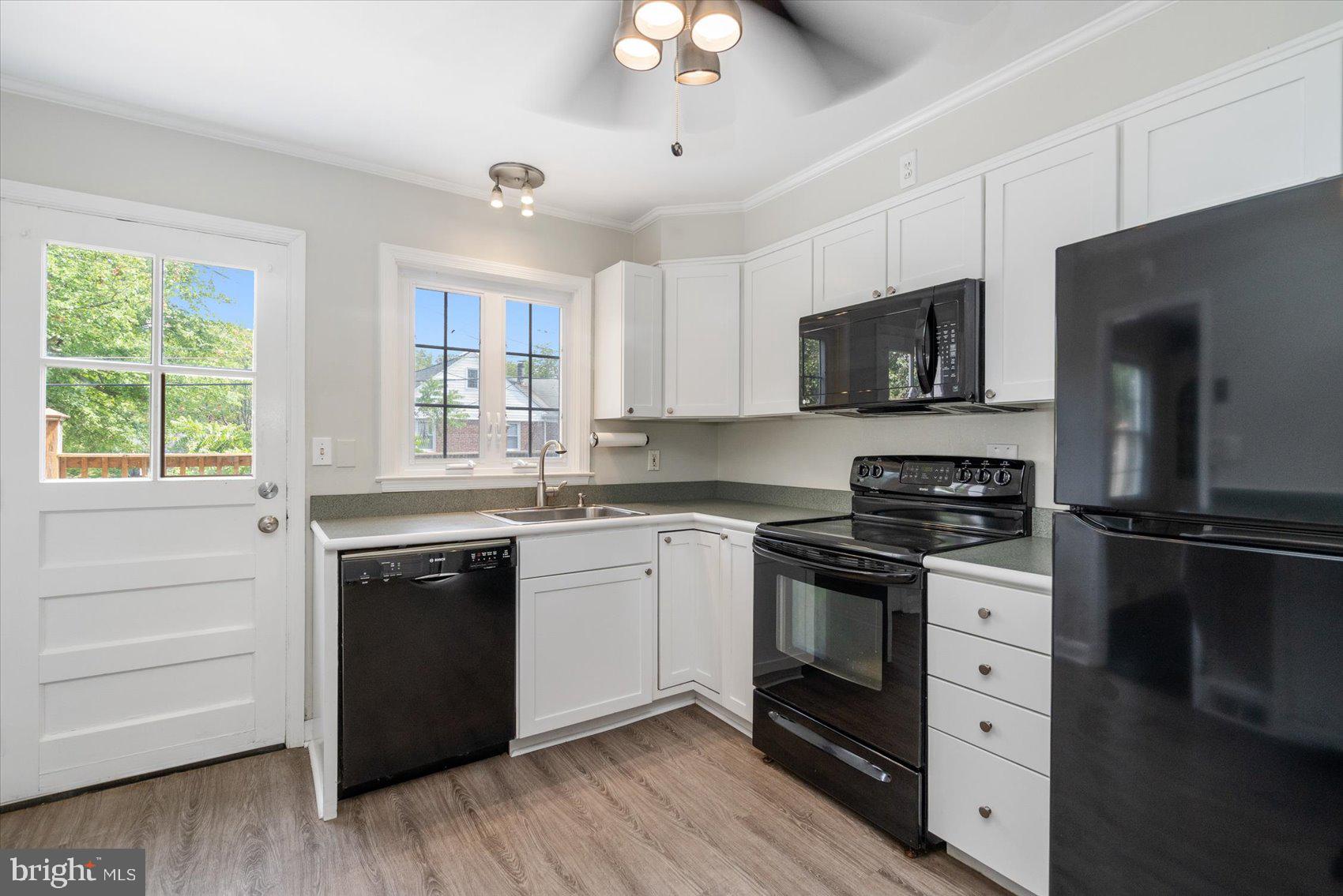 8141 Glen Gary Road Towson, MD 21286 - Photo 19 of 43 Gallery Image 19