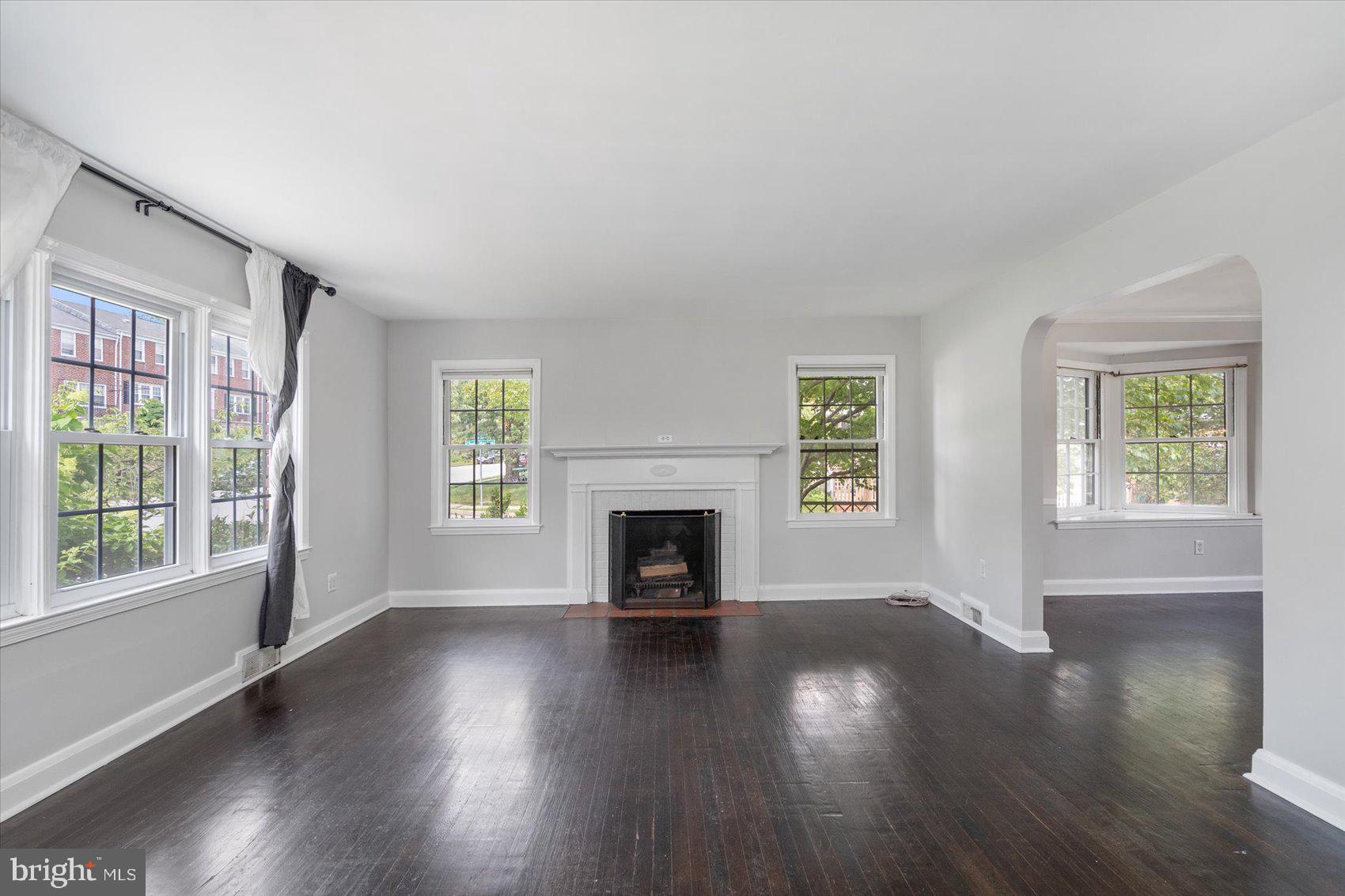 8141 Glen Gary Road Towson, MD 21286 - Photo 4 of 43 Gallery Image 4
