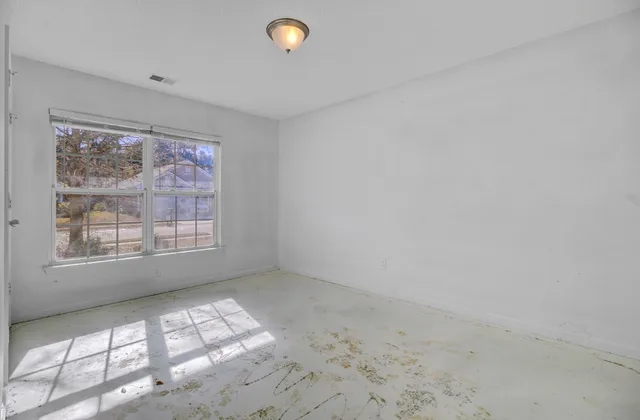 $299,900 | 336 Briarbend Road, Goose Creek, SC 29445