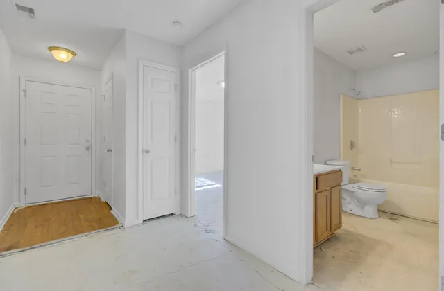 $299,900 | 336 Briarbend Road, Goose Creek, SC 29445