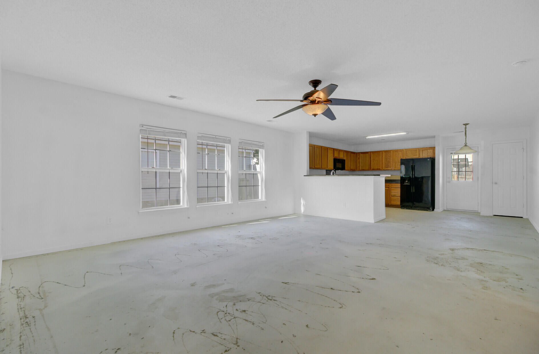 336 Briarbend Road Goose Creek, SC 29445 - Photo 4 of 28 05_5_mls