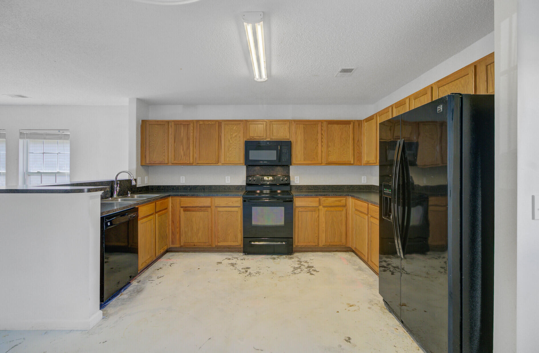 336 Briarbend Road Goose Creek, SC 29445 - Photo 9 of 28 10_10_mls