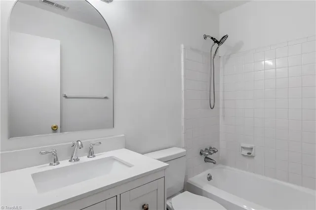 $1,200 | 3208 Anvil Place, Greensboro, NC 27407