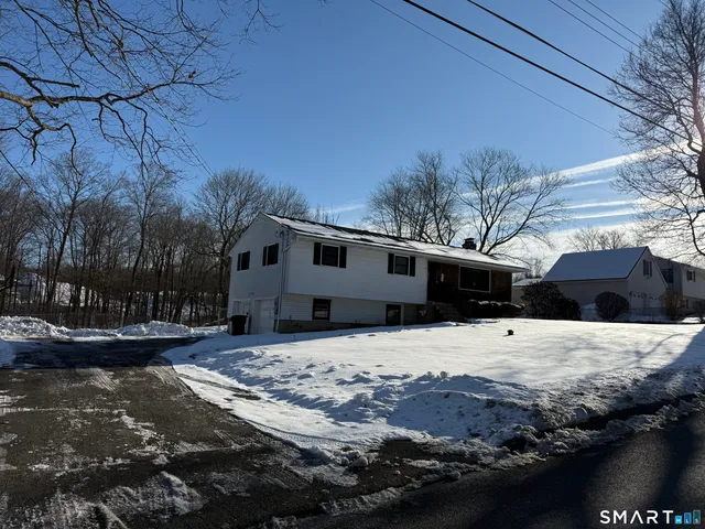$351,900 | 15 Scott Drive, Torrington, CT 06790