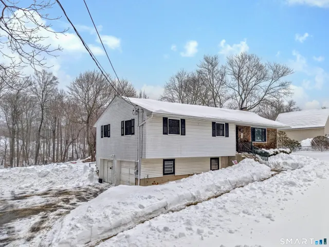 $351,900 | 15 Scott Drive, Torrington, CT 06790