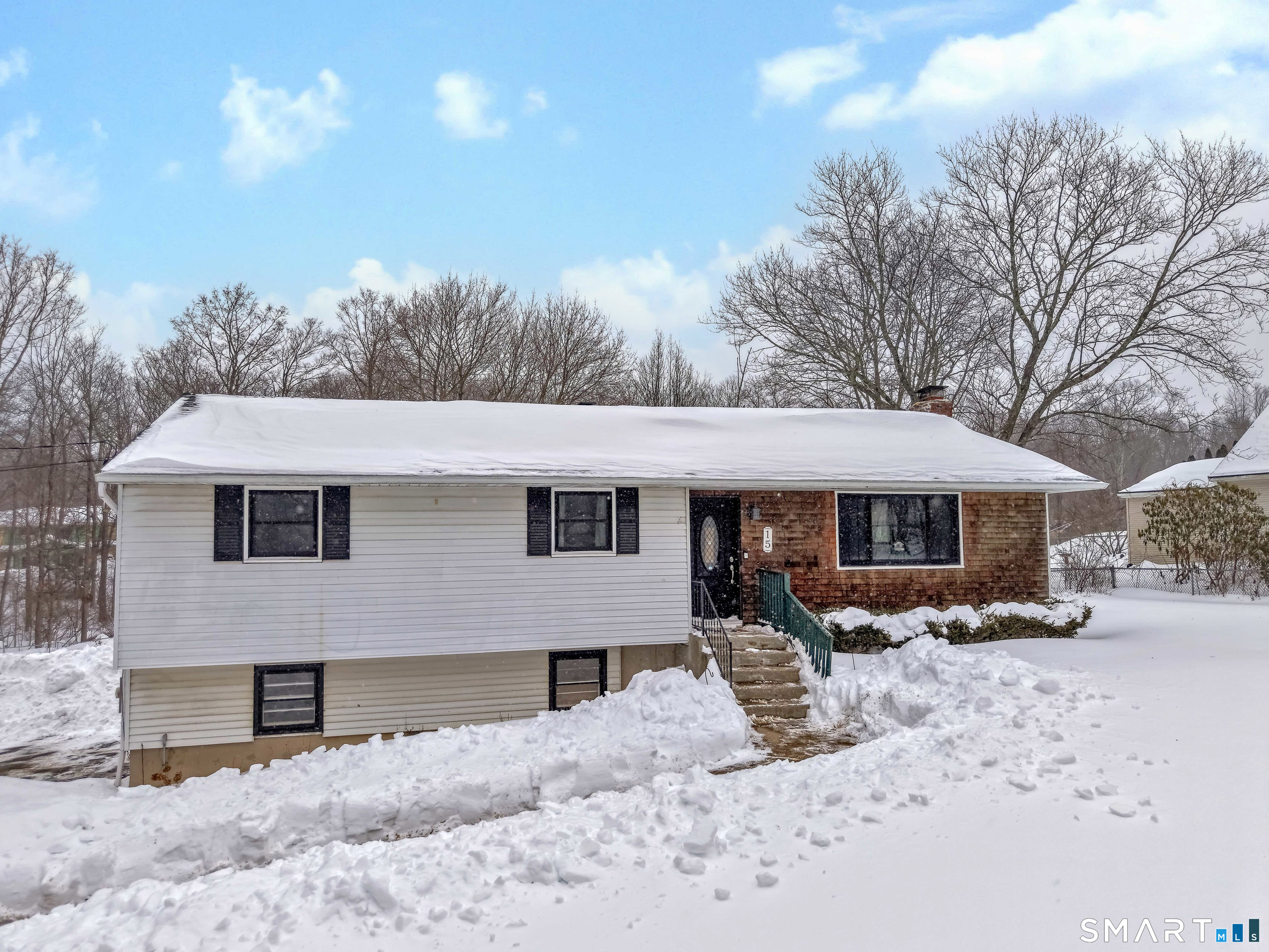 15 Scott Road Plymouth, CT 06786 - Photo 2 of 38