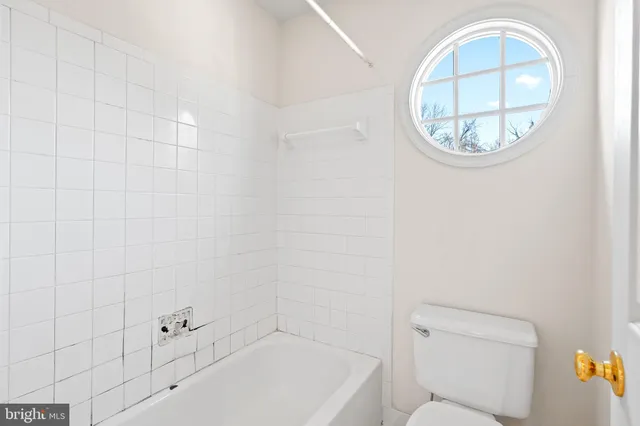 $699,999 | 10508 Forestgate Place, Glenn Dale, MD 20769