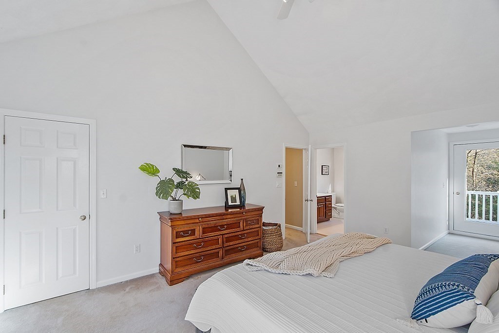13 R Oakwood Road Acton, MA 01720 - Photo 22 of 41 Gallery Image 22