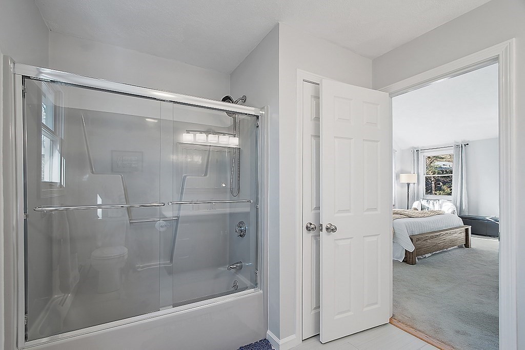 13 R Oakwood Road Acton, MA 01720 - Photo 30 of 41 Gallery Image 30