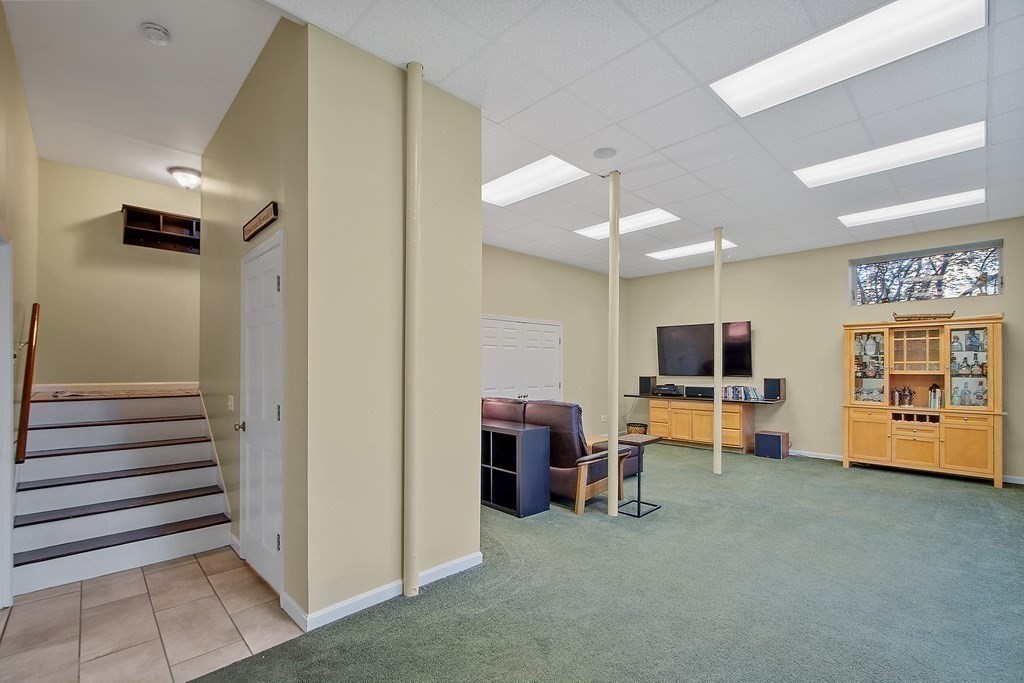 13 R Oakwood Road Acton, MA 01720 - Photo 32 of 41 Gallery Image 32