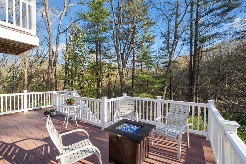 13 R Oakwood Road Acton, MA 01720 - Photo 36 of 41 Gallery Image 36