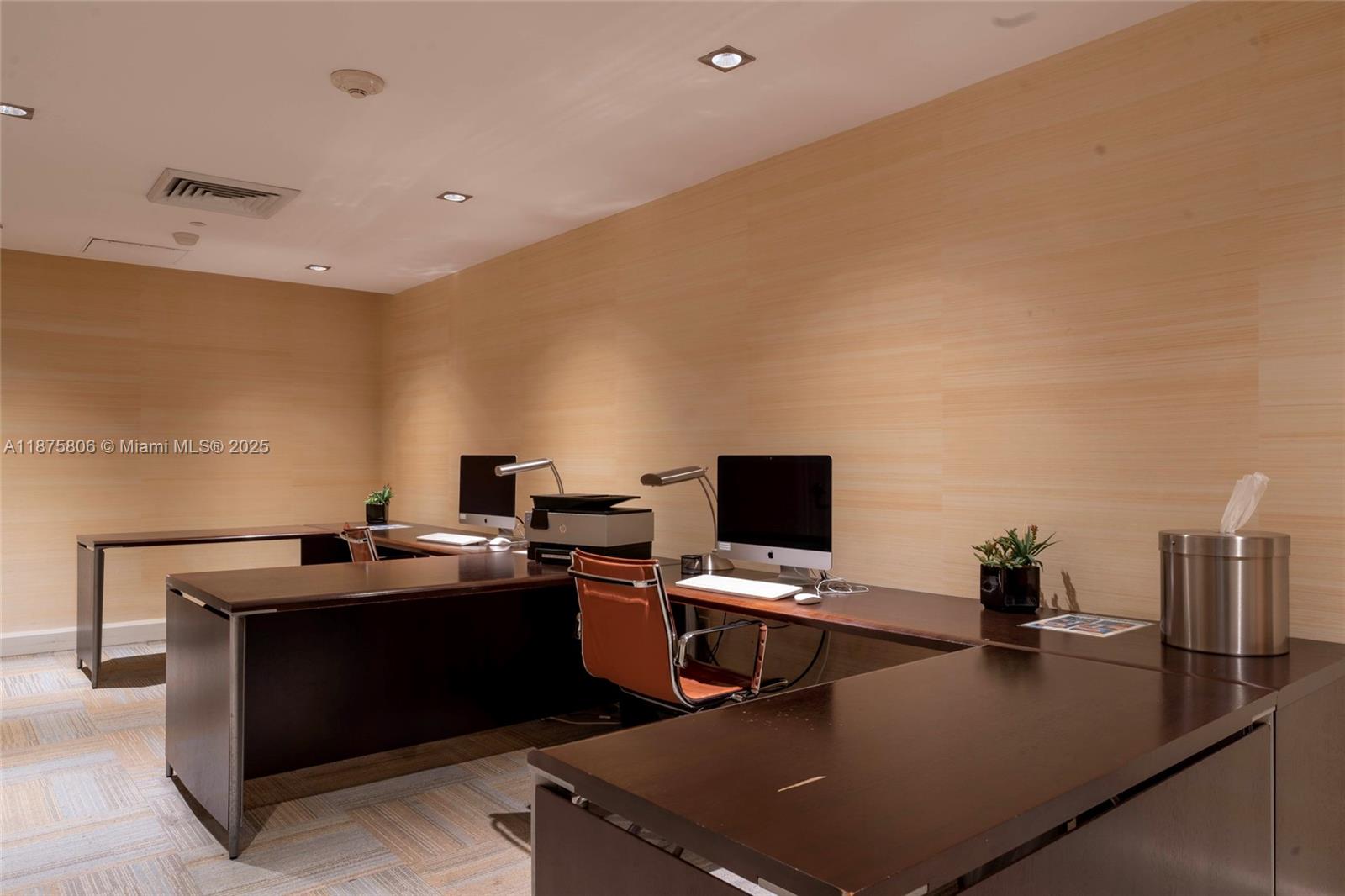 951 Brickell Avenue, Unit 1010 Miami, FL 33131 - Photo 20 of 23 a view of a workspace with furniture