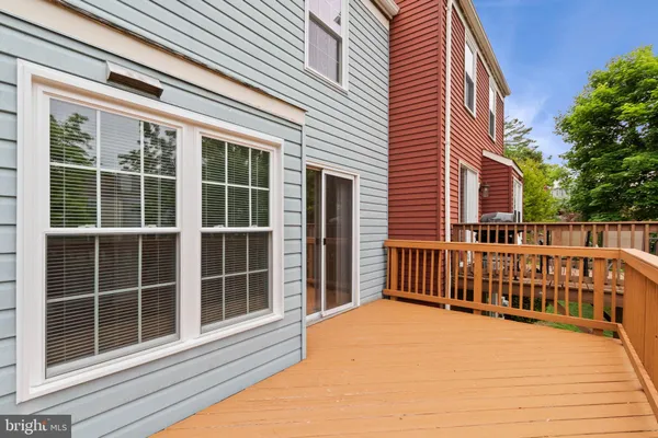 $2,900 | 6631 Rockleigh Way, Alexandria, VA 22315