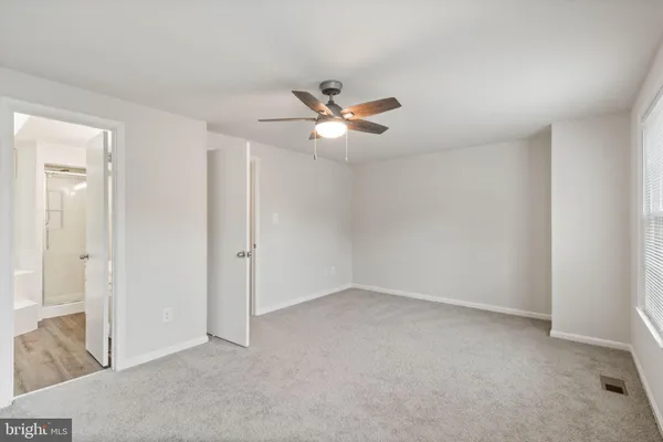$2,900 | 6631 Rockleigh Way, Alexandria, VA 22315