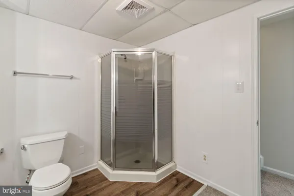 $2,900 | 6631 Rockleigh Way, Alexandria, VA 22315
